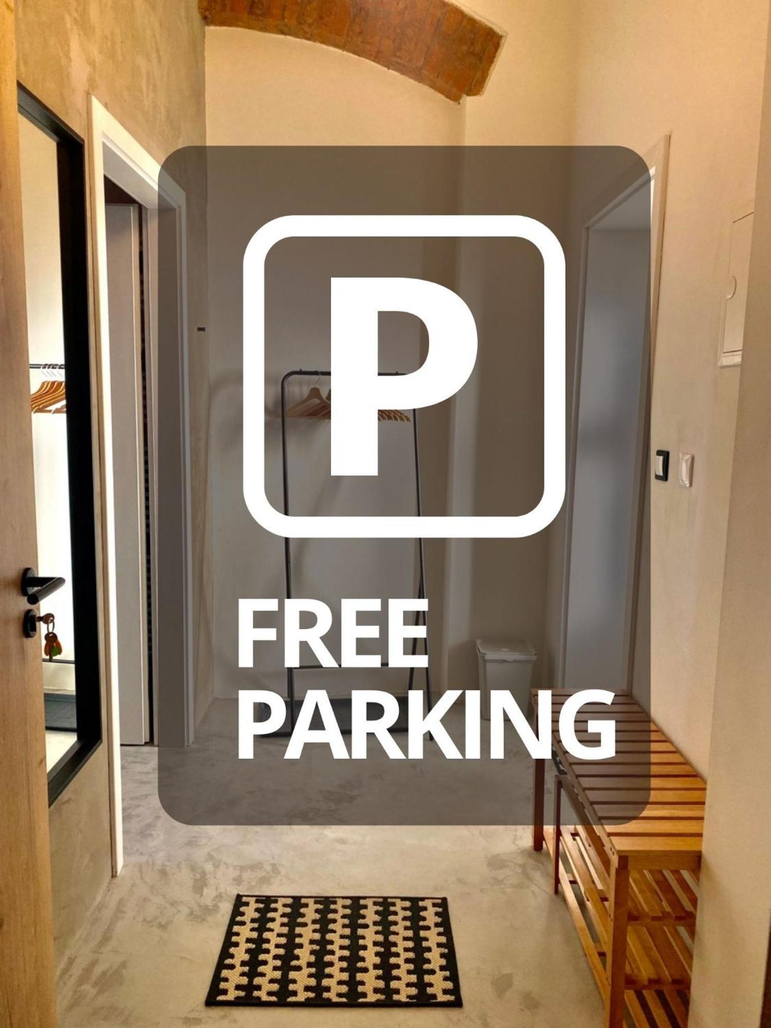 Four Rooms Carlsbad Authentic KLV Exterior foto